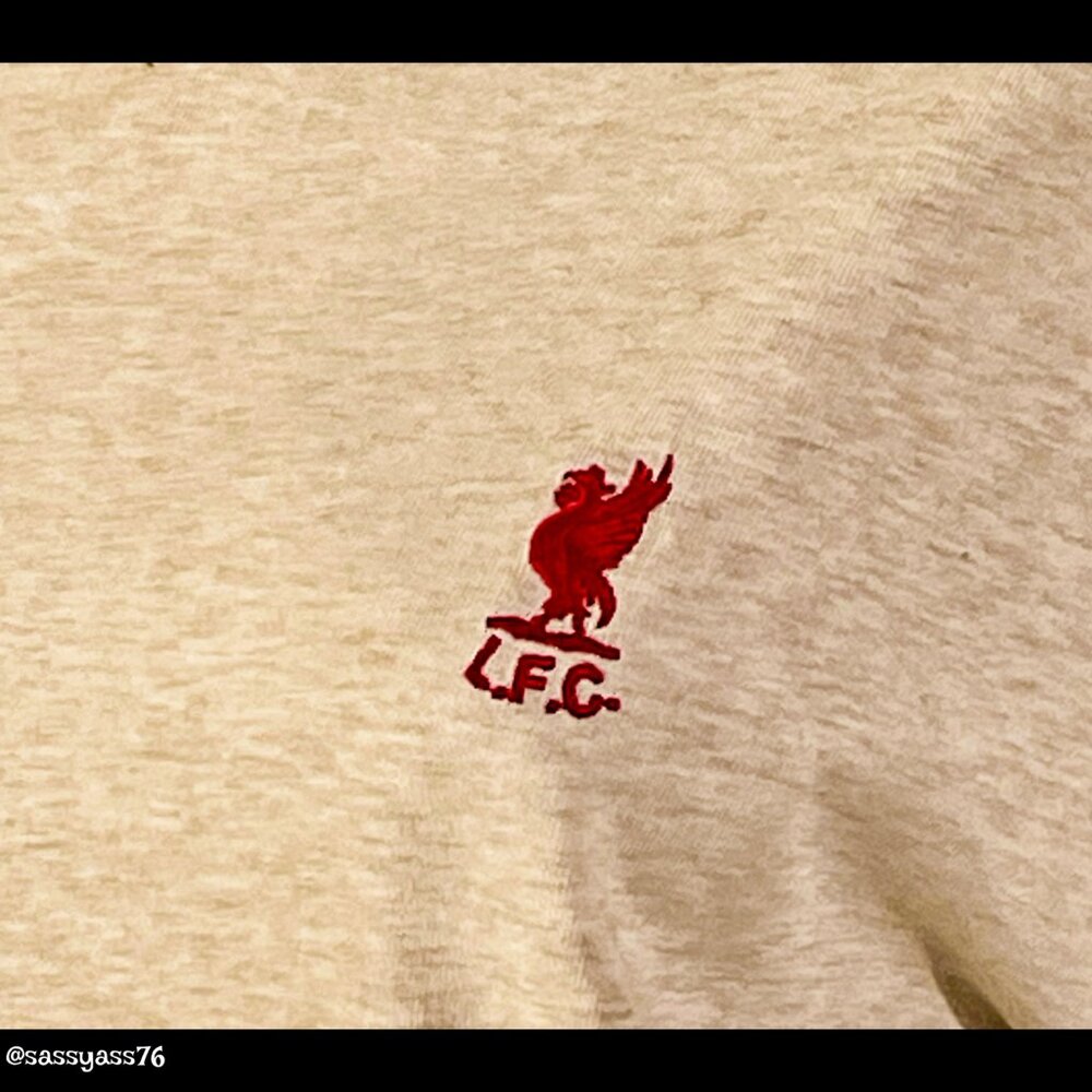 ▪️VTG▪️LIVERPOOL FOOTBALL CLUB▪️REEBOK▪️Unisex Embroidered Chest Cotton Shirt - Picture 4 of 8